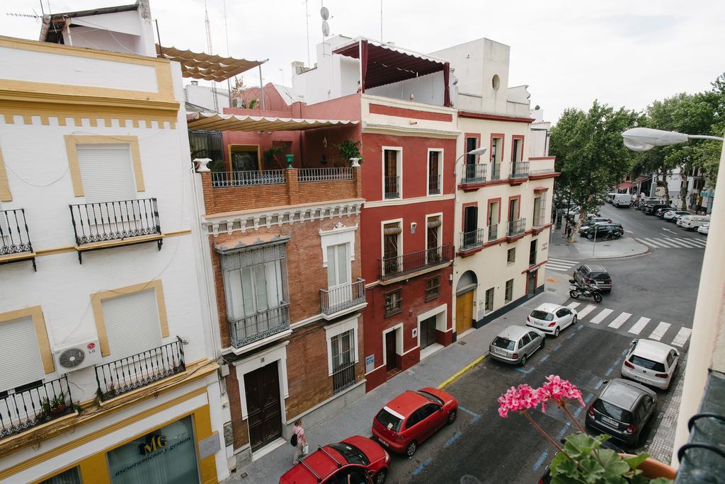 Apartamento Pastor Y Landero Hotel Seville Exterior photo